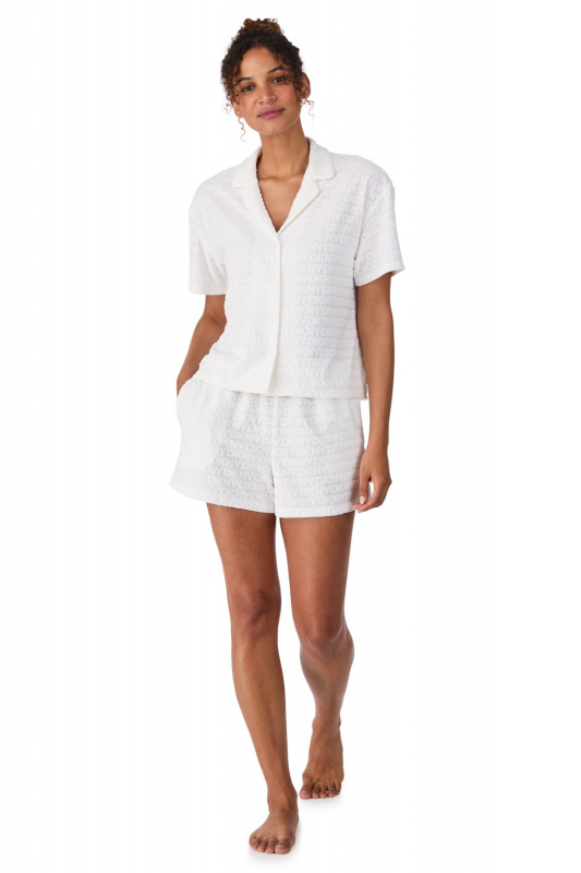 23_YI80117_100_WHITE_LOGO_503_FRONT